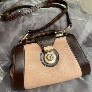 With Beautiful FREE GIFT- Gorgeous DIVINA FIRENZE handbag made in Italy